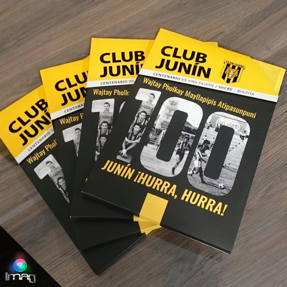 Múltiples libros Club Junín centenario tapa amarilla negra