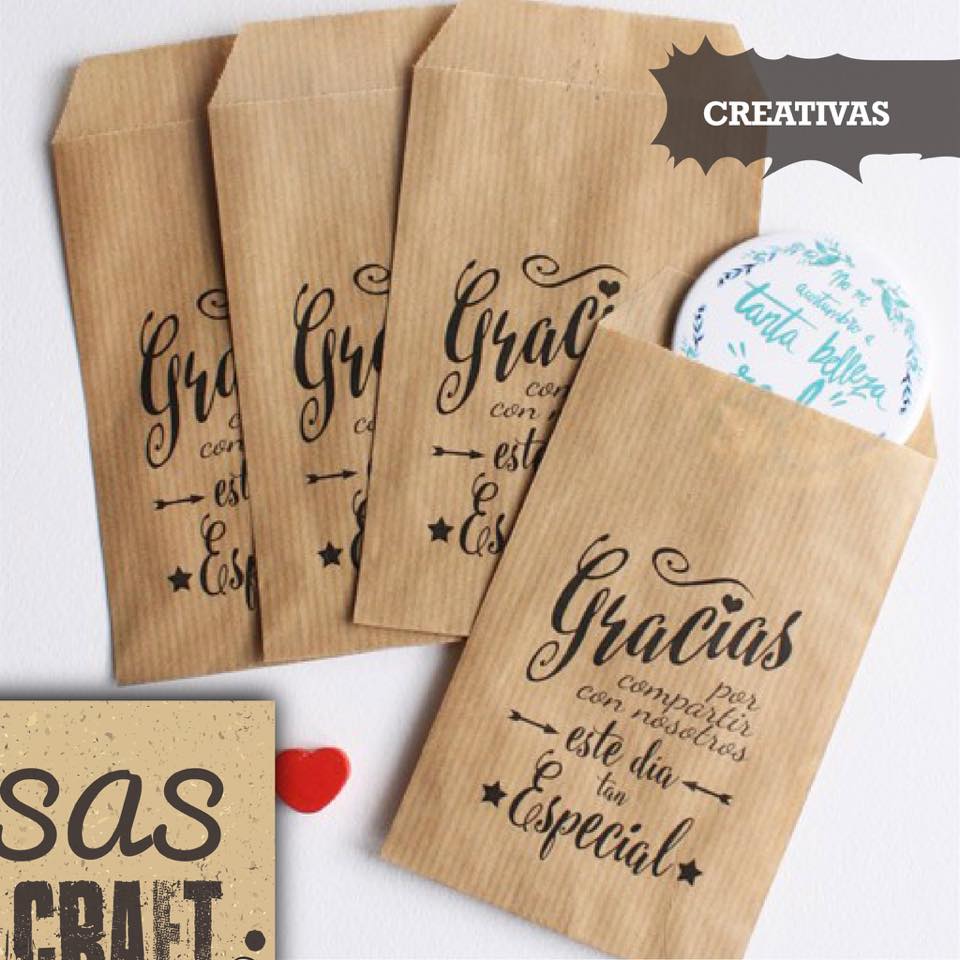 Bolsas impresas kraft con gracias cursivo decorativo